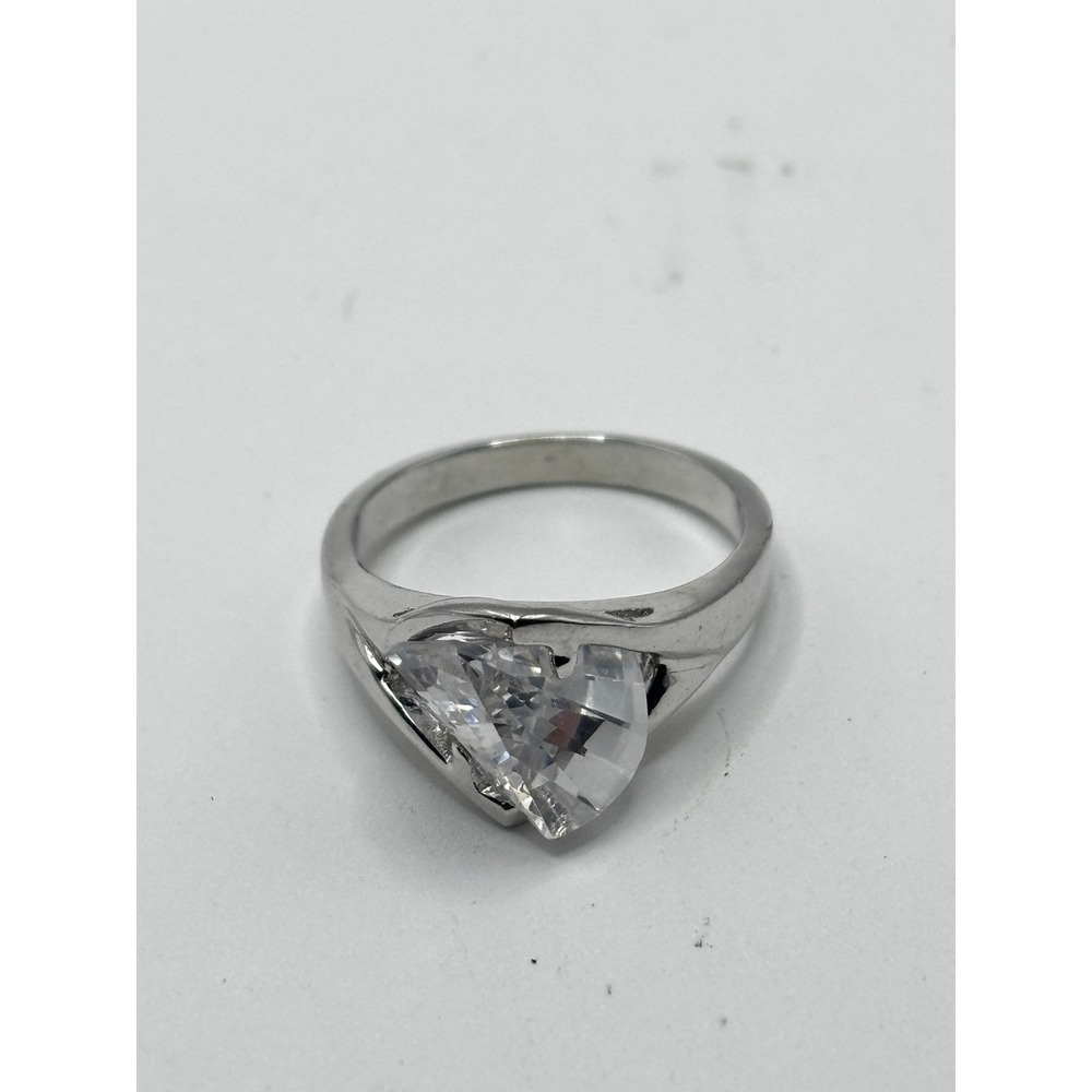 Unbranded Cocktail Ring Womens Size 6‎ Silver Tone Trillion Cut Clear CZ Bypass